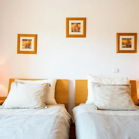 Praia Del Rey Holiday Апартаменты